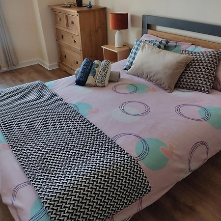 Swallows Nest - Spacious Bright Double Bedroom With Ensuite Bathroom Дублин Экстерьер фото